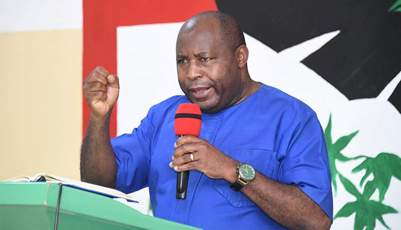 Perezida Ndayishimiye yaburiye ba Minisitiri bazamuye intugu