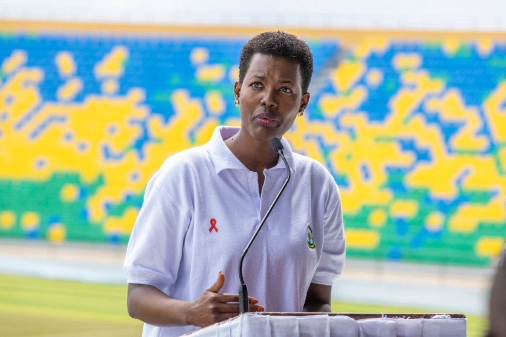 Urubyiruko rurimo kwandura virusi itera SIDA kuruta abakuze