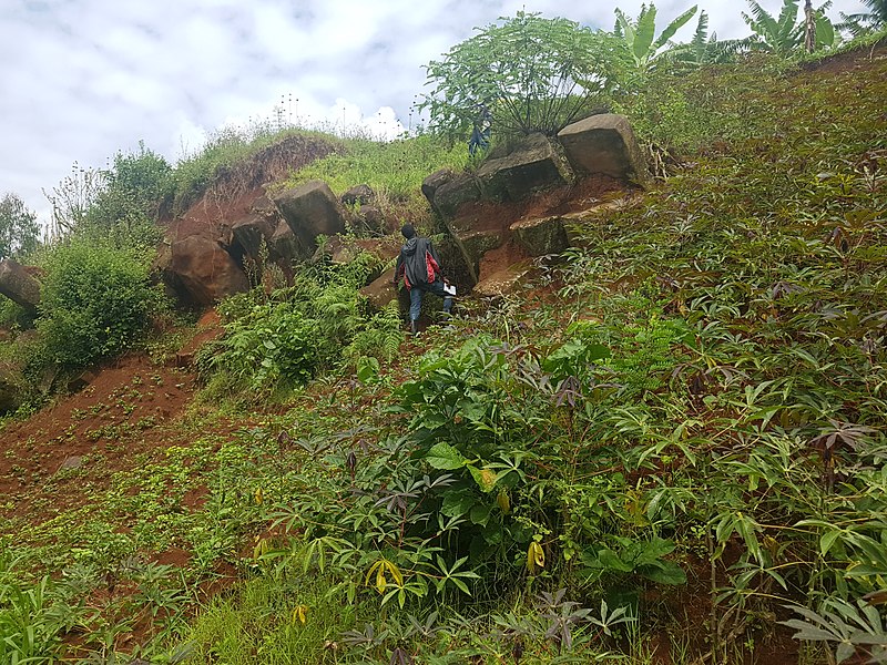 Yasanzwe mu murima yishwe bikekwa ko yari yaje kwiba imyaka