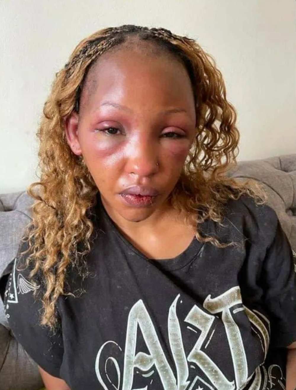 Teta Sandra yagaruwe mu Rwanda nyuma yo gutotezwa n'umugabo we