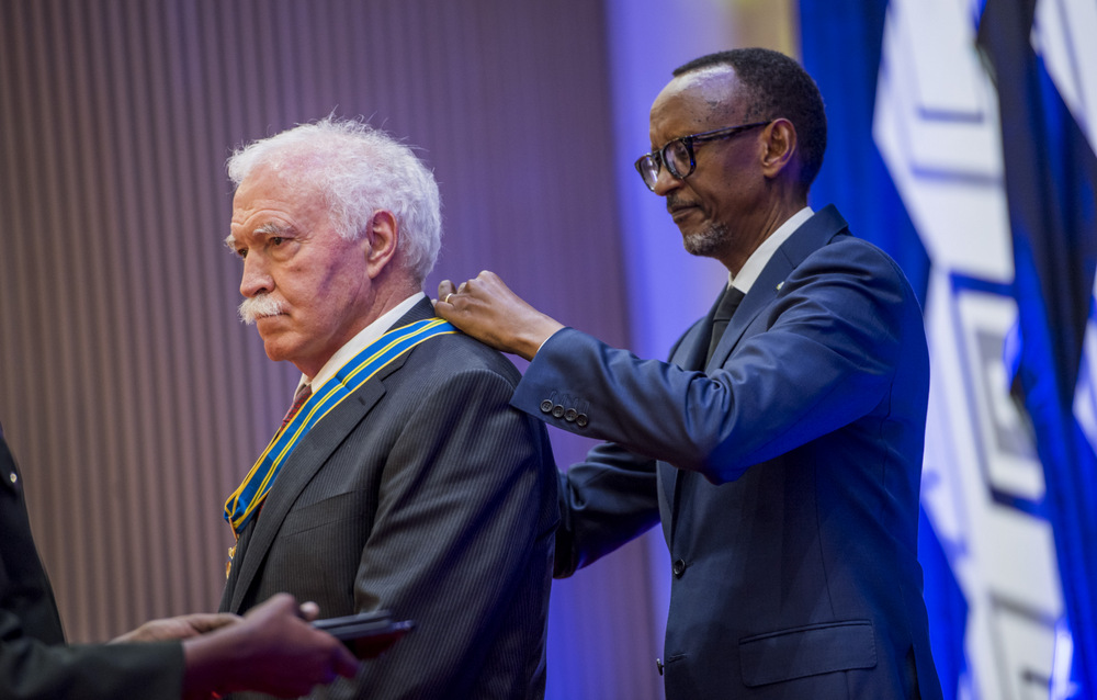 Menya itandukaniro ry'Impeta z'Ishimwe zimaze guhabwa abagera ku 3000