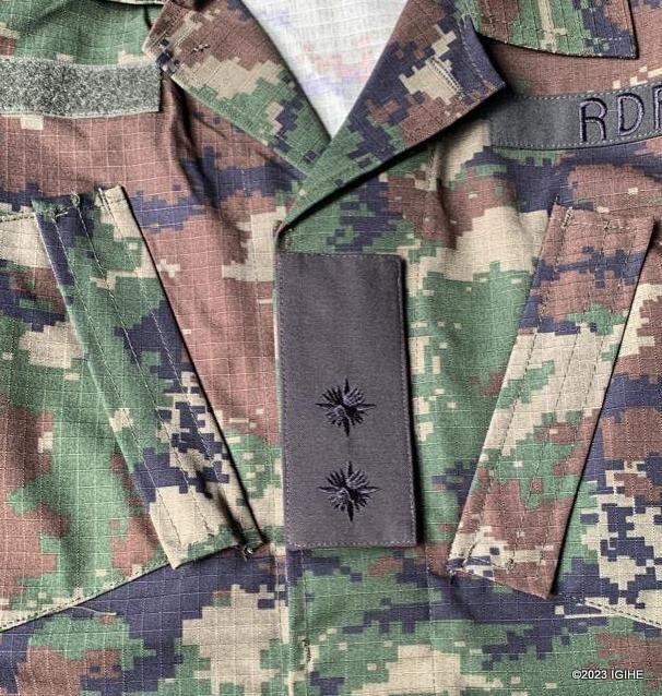 RDF yahinduye uburyo amapeti yambarwa