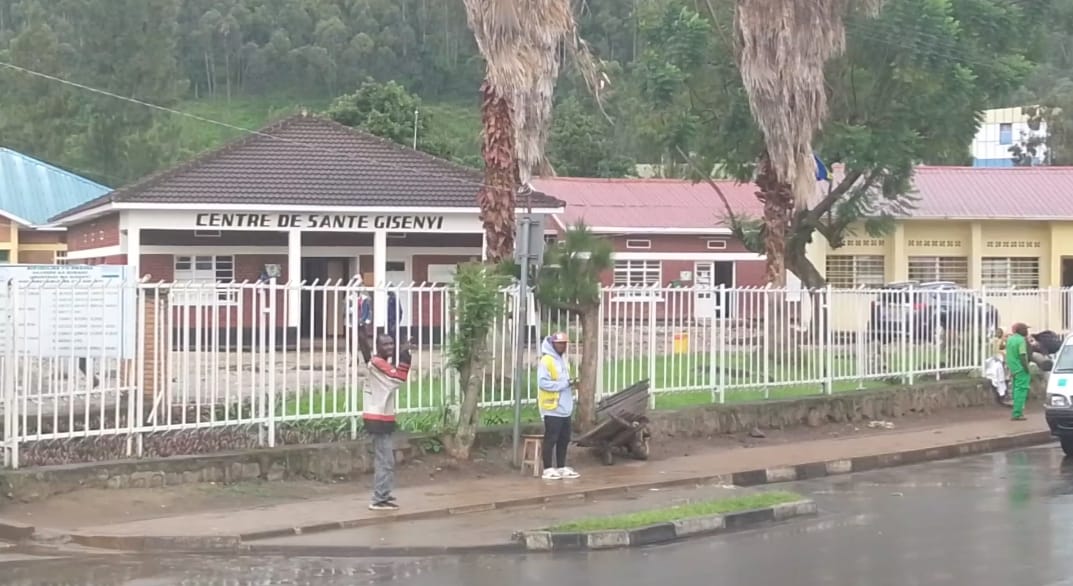 Umuntu yaraje aje kwivuza baramurangarana, ahita apfira mu mbuga - Maisha w'i Rubavu